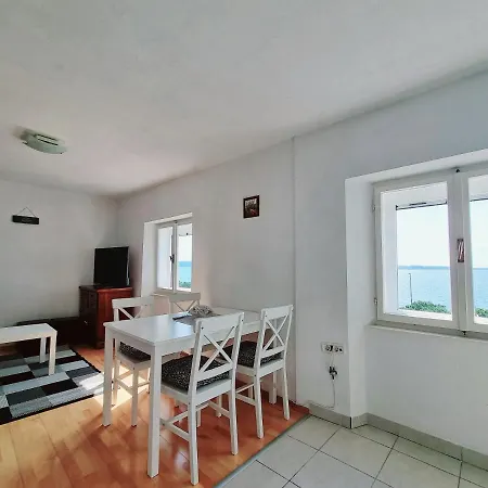 Apartment Sea View *