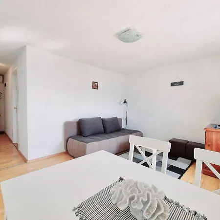 Vito'S Sea View Apartment